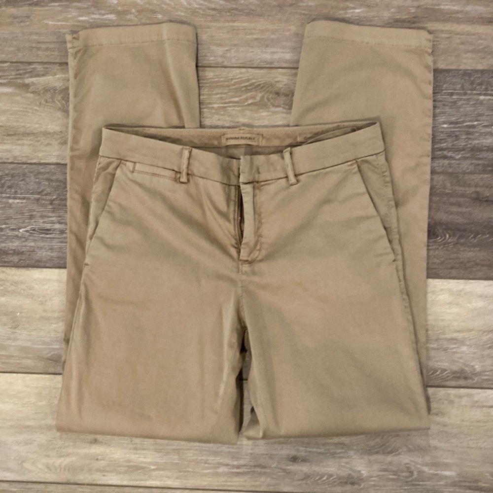 Banana Repbulic Women’s Chino Pants